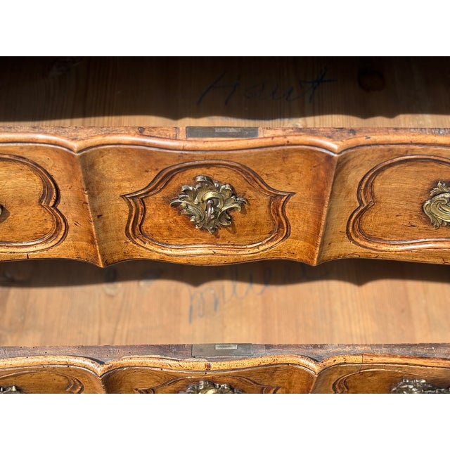 18th Century Louis XI Walnut Commode, 1760 For Sale - Image 6 of 14