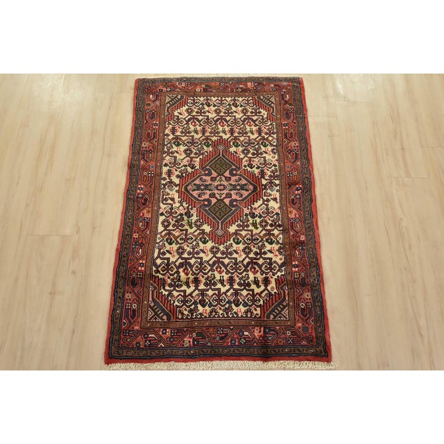 Tribal Hamedan Rug 2’7” X 4’2” Ivory Wool Vintage Tribal Hand-Knotted Carpet For Sale - Image 3 of 10