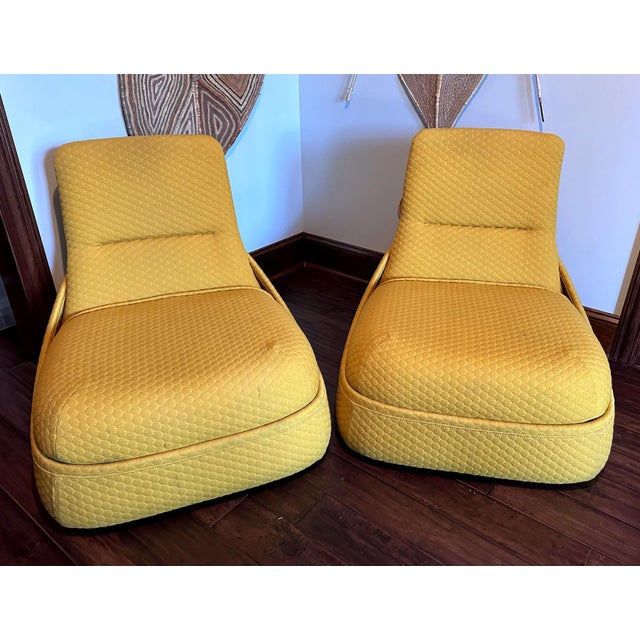 2010s Pair of Steelcase Hosu Convertible Lounge Chairs with Ottoman Patricia Urquiola For Sale - Image 5 of 12
