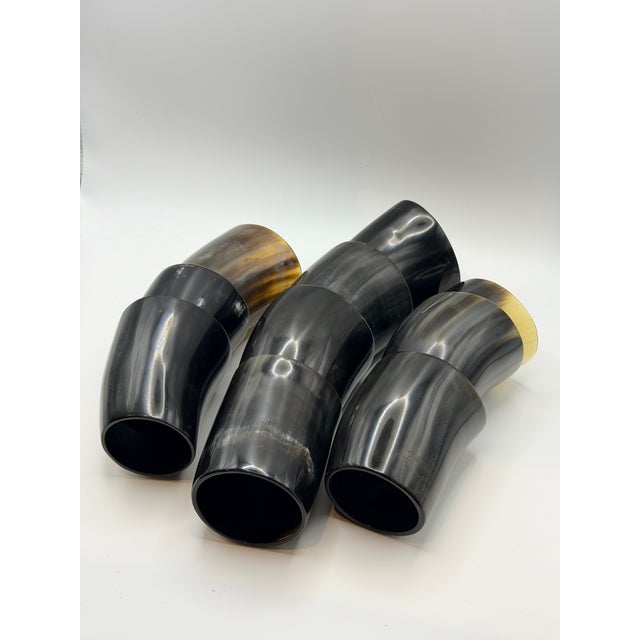 1990s Set of 10 Hand-Carved Natural Horn Napkin Rings – Organic Modern Tablescape For Sale - Image 4 of 5