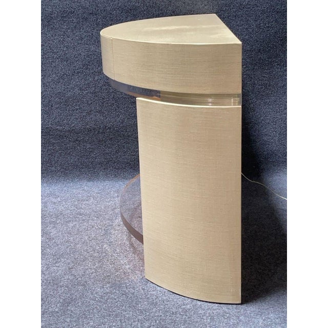 Pair of Henredon Half-Moon (Demilune) Illuminated Nightstands or Commodes For Sale - Image 9 of 9