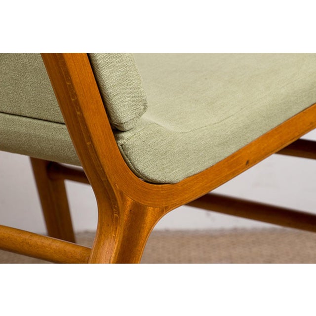 Wood Danish 2-Seater Sofa in Laminated Beech and Mahogany Model AX by Peter Hvidt and Orla Molgaard-Nielsen for Fritz Hansen, 1960s For Sale - Image 7 of 10