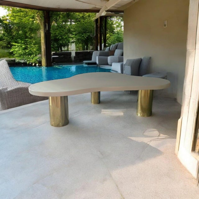 This modern “nuvola” coffee table brings a touch of Italian design to your living space. Handcrafted in Italy, this coffee...