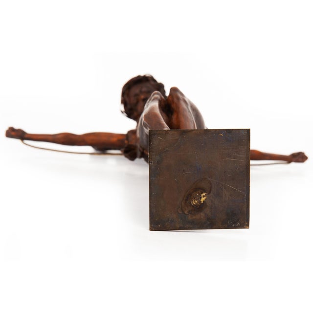 18th Century Finely Carved Boxwood Corpus Christi on Stand For Sale - Image 18 of 18