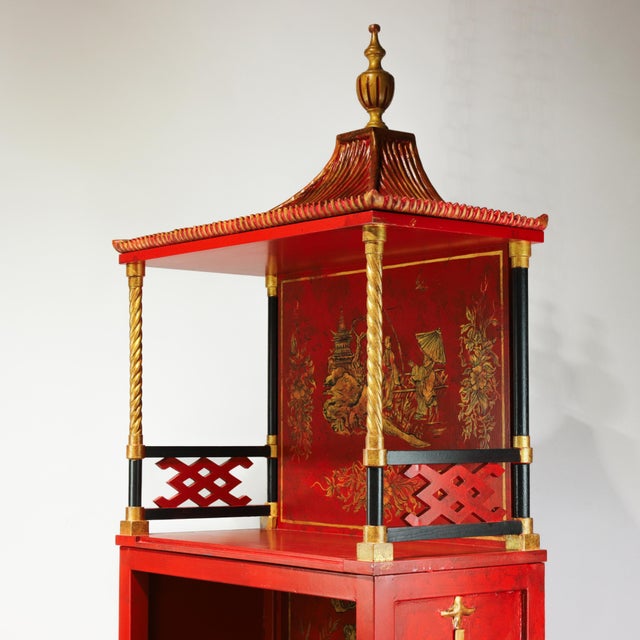 Pair of Vintage Louis XVI Style Chinoiserie Red Lacquer Display Cabinets For Sale - Image 12 of 17