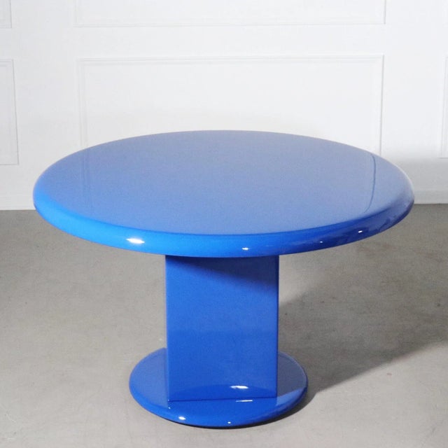 Mid-Century Modern 1970's Yves Klien Blue Round Pedestal Dining Table For Sale - Image 3 of 5