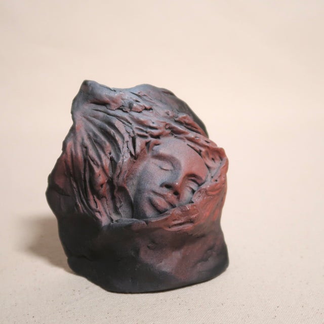 Ceramic Handmade Figurative Ceramic Surreal Veiled Detailed Face Bust Sculpture in Charcoal and & Mauve Glaze For Sale - Image 7 of 17