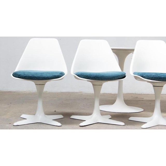 Tulip Table and Chairs by Maurice Burke for Arkana, Set of 5 For Sale - Image 4 of 10