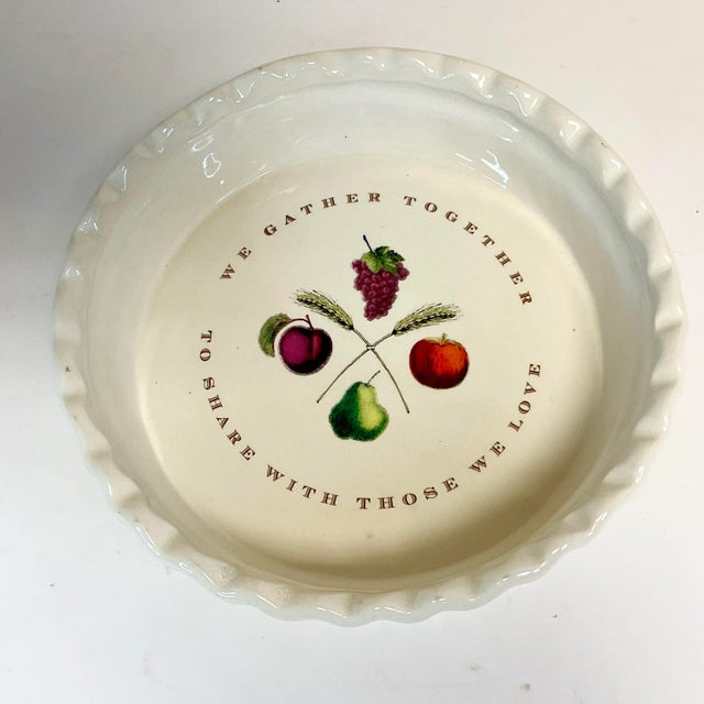 Late 20th Century Vintage Americana Arts & Crafts Thanksgiving Ceramic Pie-Quiche Dish For Sale - Image 5 of 12