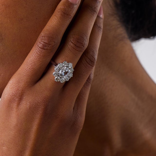 1950s Mid Century Gia 3.30 Carat Diamond 18k White Gold Cluster Ring, Size 7.75 For Sale - Image 5 of 6