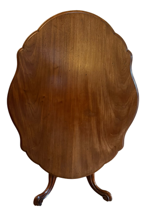 Antique Victorian Figured Mahogany Serpentine Tilt-Top Dining Centre Table, 1860s