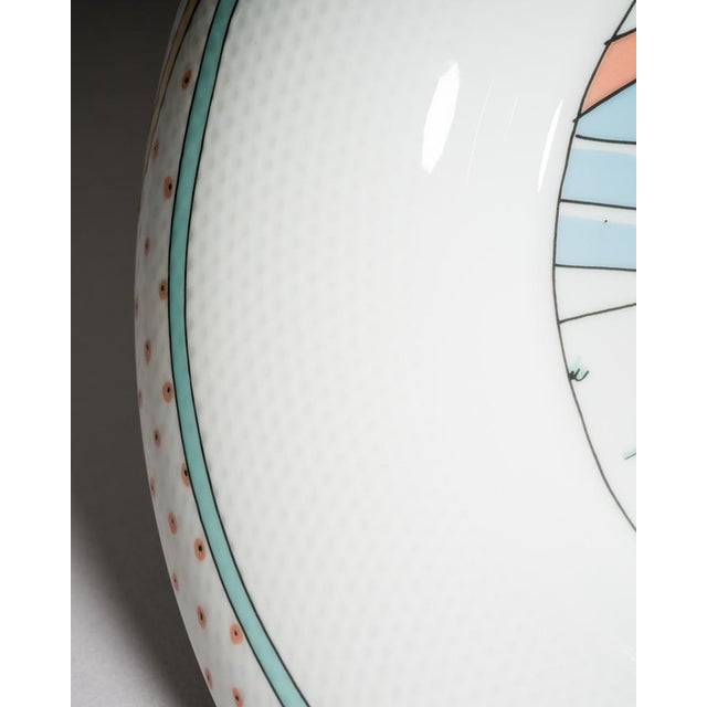 Vintage Century New Wave Porcelain Vase and Bowl Set by Tapio Wirkkala & Dorothy Hafner for Rosenthal Studio-Line, Germany, 1980s, Set of 2 For Sale - Image 11 of 18