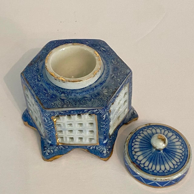 Antique Chinese Blue and White Porcelain Cricket Cage Inkwell For Sale - Image 4 of 15