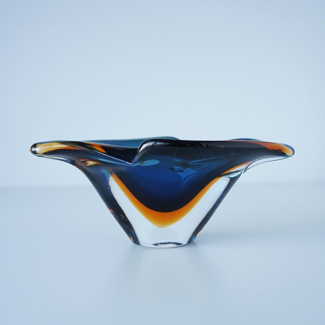 Murano Mid 20th Century Murano Sommerso Glass Catchall Vide Poche For Sale - Image 4 of 12