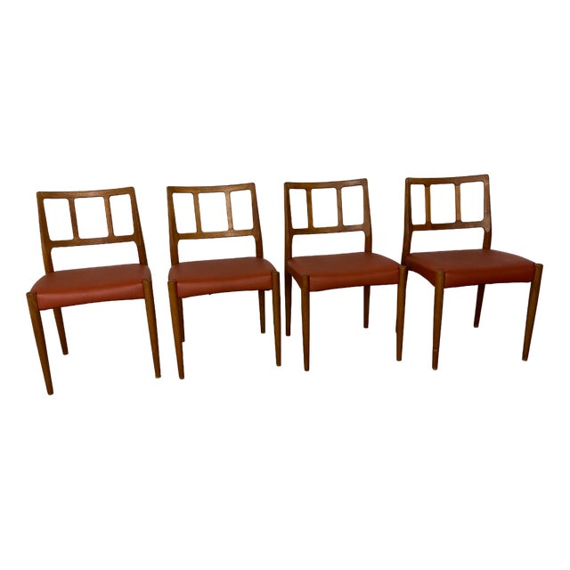 Mid-Century Danish Teak and Leather Dining Chairs by Johannes Andersen for Uldum Møbelfabrik, 1950s, Set of 4 For Sale
