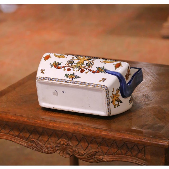 19th Century French Gien Faience Renaissance Revival Garniture Set, 3 Pieces For Sale - Image 16 of 17