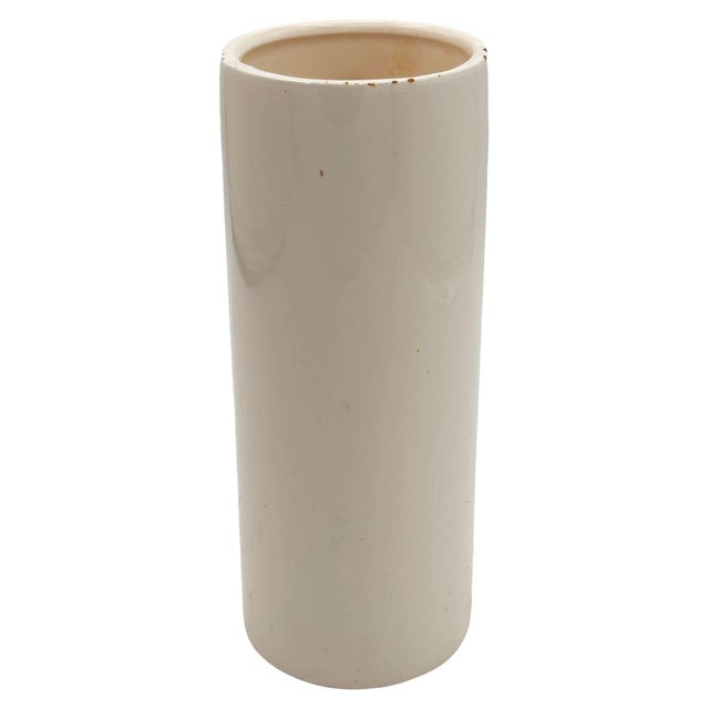 Mid-century Orchids of Hawaii was a Bronx, New York-based company that made fun, glazed ceramic mugs, dishes, and lamps...