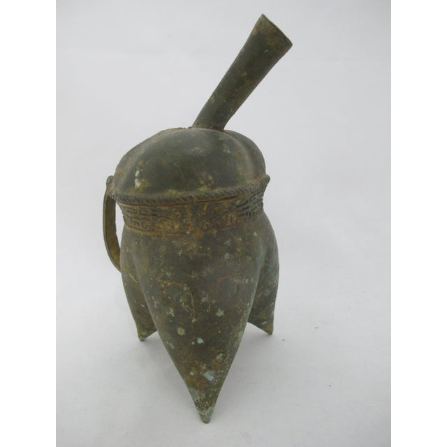Green Chinese Bronze Ware Taotie Face Portable Wine Ritual Tripod Pot Vessel For Sale - Image 8 of 14