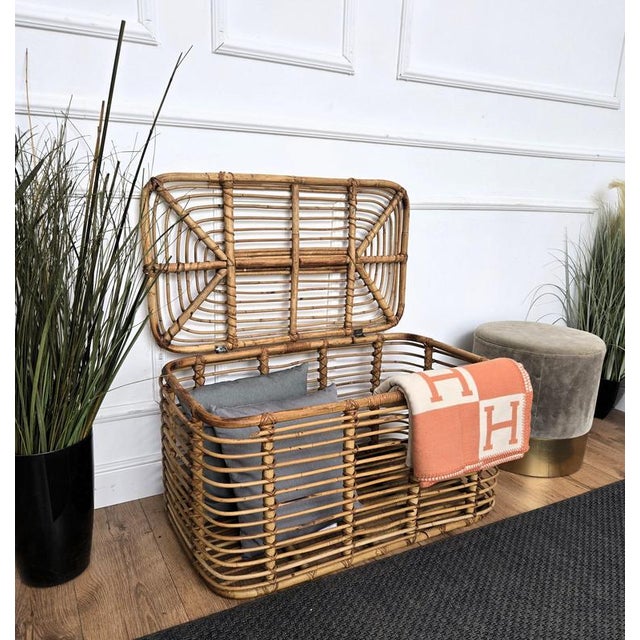 Beautiful 1960s Italian Mid-Century Modern basket or container, perfect in any next to a sofa or in a bedroom as pillow or...