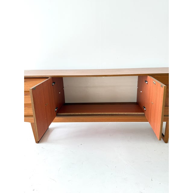 Mid-Century Modern Teak Stateroom Credenza from Stonehill, 1970s For Sale - Image 12 of 17