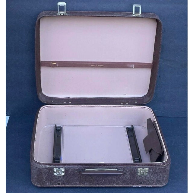 Metal Vintage Portable Typewriter With Original Case - Industrial Design - Swedish Facit 1620 For Sale - Image 7 of 12