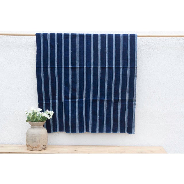 This exceptional Malian mudcloth, or bogolanfini, offer a rare glimpse into West African textile traditions. Handwoven and...