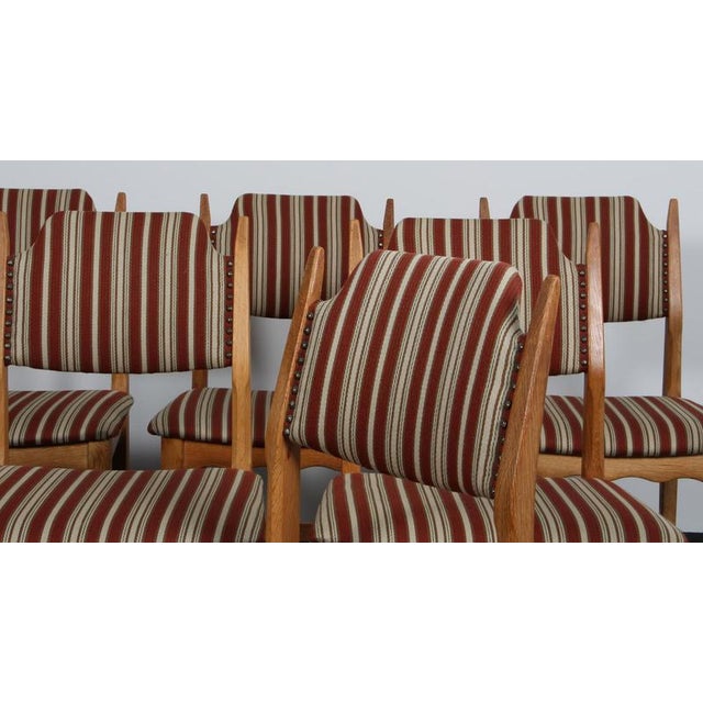 Vintage Dining Chairs in Oak and Wool by Henning Kjærnulf, 1970s, Set of 6 For Sale - Image 4 of 7