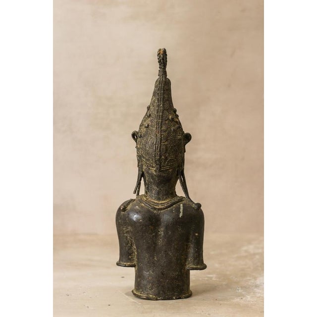 Edo Artist, Benin Bust, Bronze For Sale - Image 6 of 10