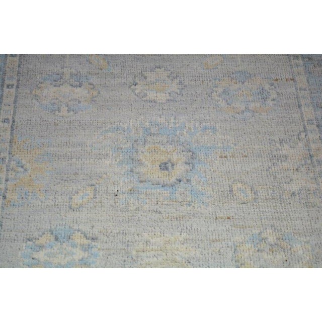 Traditional New Pakistani Oushak Hand Knotted Wool Rug, 3x8'7 For Sale - Image 3 of 4