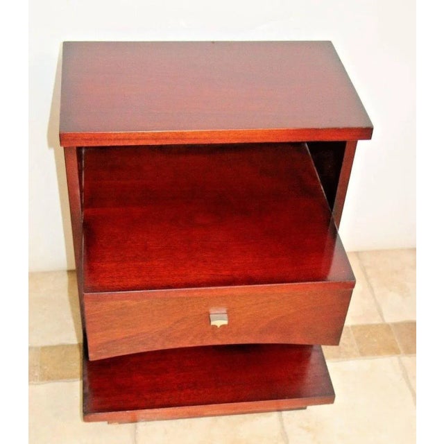 1950s Three Tier Kent Coffey the Sovereign Nightstands with Middle Drawer - a Pair For Sale In Palm Springs - Image 6 of 10