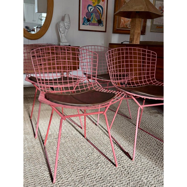 Pink A Set of Four Vintage Harry Bertoia Side Chairs for Knoll, Circa 1950s-70s For Sale - Image 8 of 14