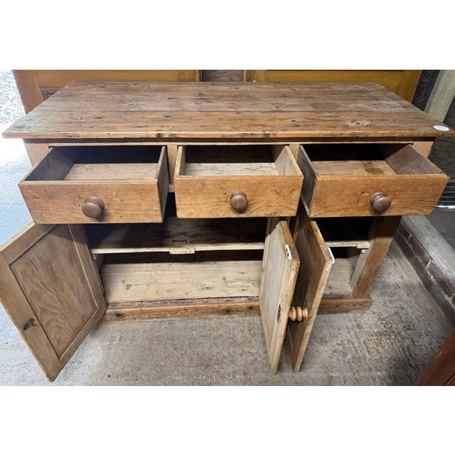 Antique Cabinet in Pine, 1860 For Sale - Image 4 of 12