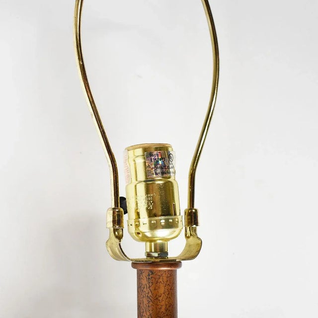 Yellow and White Marbled Murano Art Glass Table Lamp With Shade For Sale In Oklahoma City - Image 6 of 7