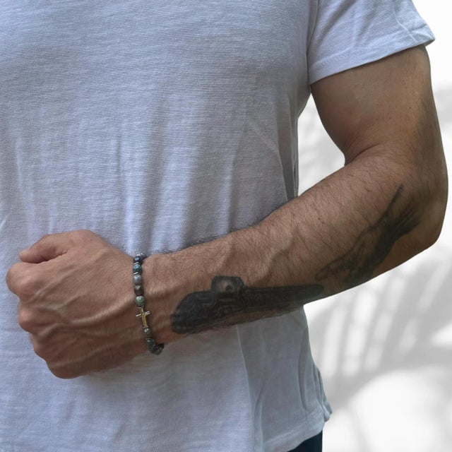 Sterling Silver Cross & Mystic Indian Agate Beaded Bracelet For Sale In Miami - Image 6 of 7