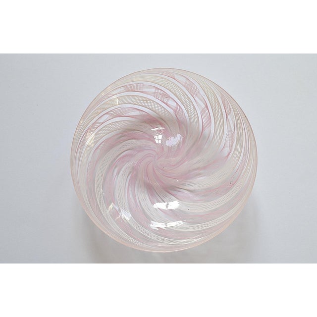 Murano Glass Bowl in Latticino Technique, 1950s For Sale - Image 4 of 5