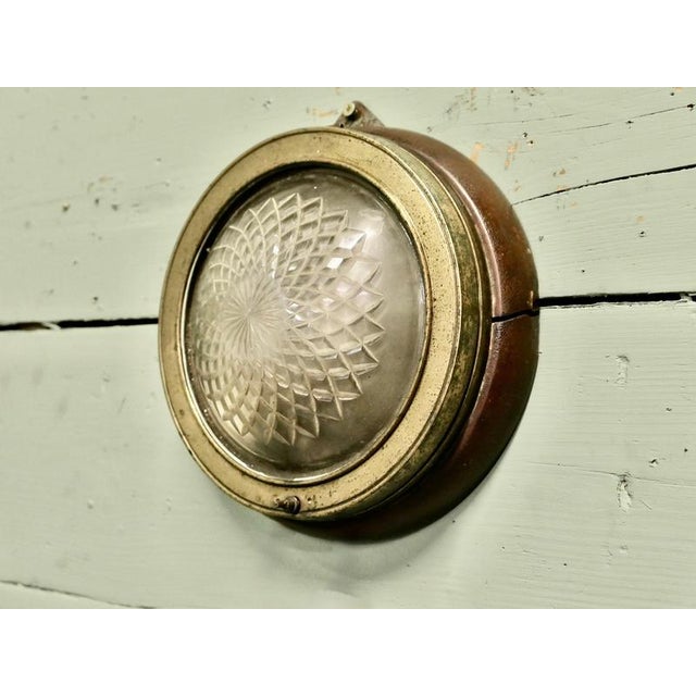 Wood Nautical Style Wall Light in Teak and Brass, 1930s For Sale - Image 7 of 8