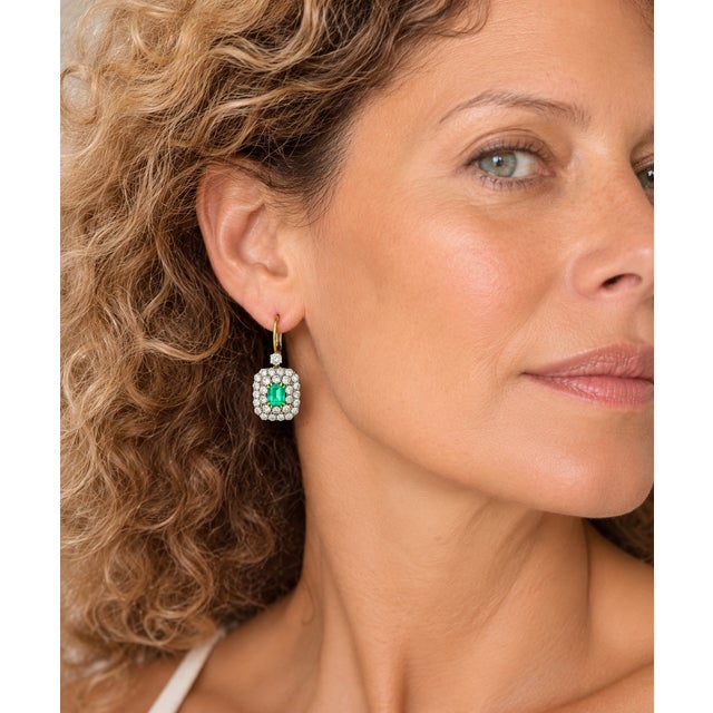 Victorian Platinum and Gold Emerald & Diamond Drop Earrings, 1890s For Sale - Image 10 of 10