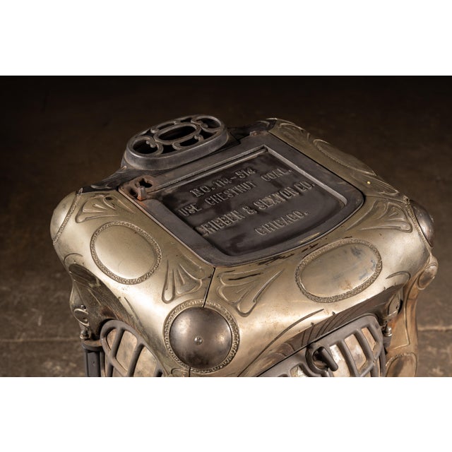 Late 19th C. Cribben & Sexton Sunbeam "Universal" Cast Iron Parlor Stove For Sale In Chicago - Image 6 of 10