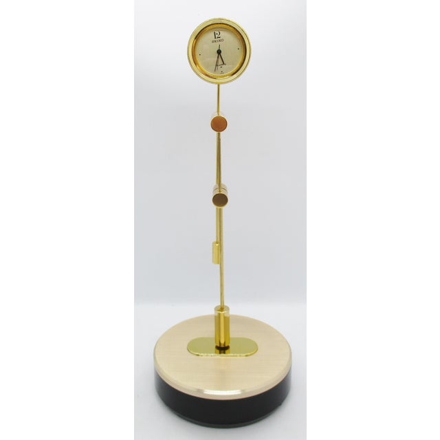 1980s Vintage Seiko Quf103g Pendulum Desk Clock in Articulated