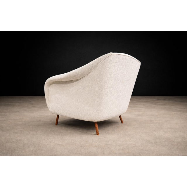 Curva Armchair With Tubular Legs in Bouclé by Joaquim Tenreiro for Langenbach & Tenreiro, Brazilian Modern, 1960 For Sale - Image 10 of 18