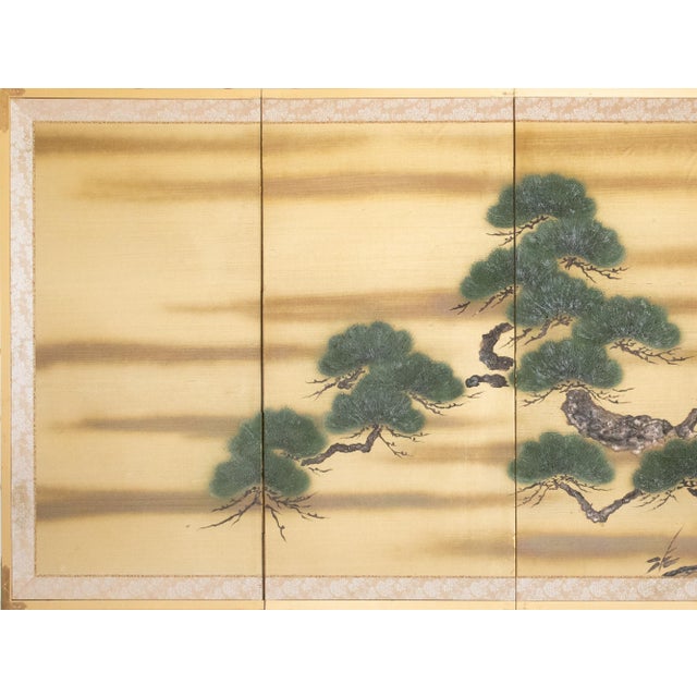 Stunning Japanese 4-panel painted silk Byobu (folding screen) "Big Pine Tree", with Maki-E (lacquer raised relief) art....