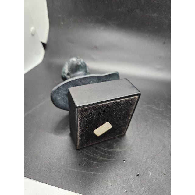 1980s Vintage Bombay Company Cast Bust of Venus Di Milo For Sale - Image 5 of 5