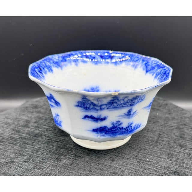 Blue & White Bowel “Whampoa Pattern “ For Sale In New York - Image 6 of 8