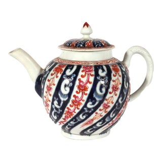 First Period Worcester Porcelain Queen Charlotte Pattern Teapot & Cover For Sale