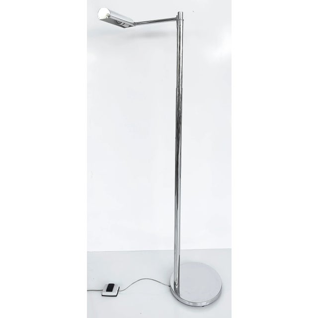 Mid-Century Modern Koch & Lowy Adjustable Swing Arm Chrome Floor Lamp Omi, 1960s For Sale - Image 3 of 12