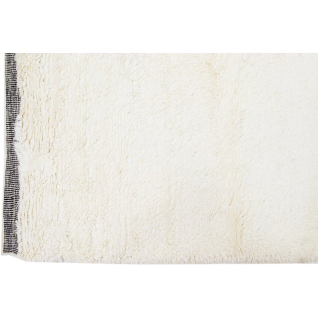 Early 21st Century Modern Handmade Moroccan Style Wool Rug With Ivory Solid Field For Sale - Image 4 of 7
