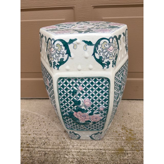 Late 20th Century Late 20th Century Chinoiserie Floral Green and Pink Porcelain Garden Stool or Side Table For Sale - Image 5 of 9