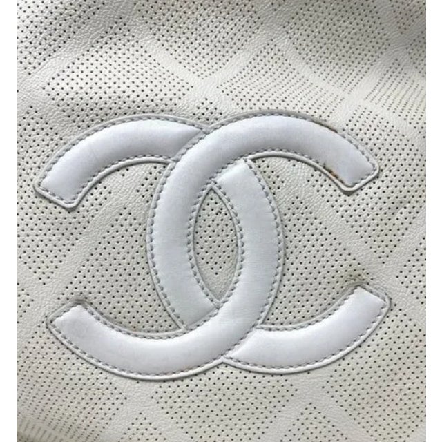 This listing is for Chanel Ivory Goatskin Perforated Large CC Tote - Color: Ivory - Perforated Leather - Ivory Diamond...