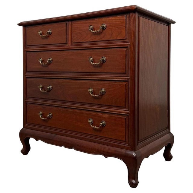 Traditional Mahogany Chest of Drawers For Sale - Image 4 of 12