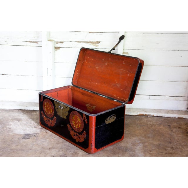 Chinese Antique Chinese Red Black Lacquered Trunk For Sale - Image 3 of 8